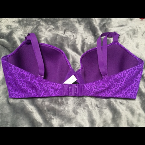 34D - Picture 3 of 3